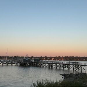 Meet your Posher, Gregory